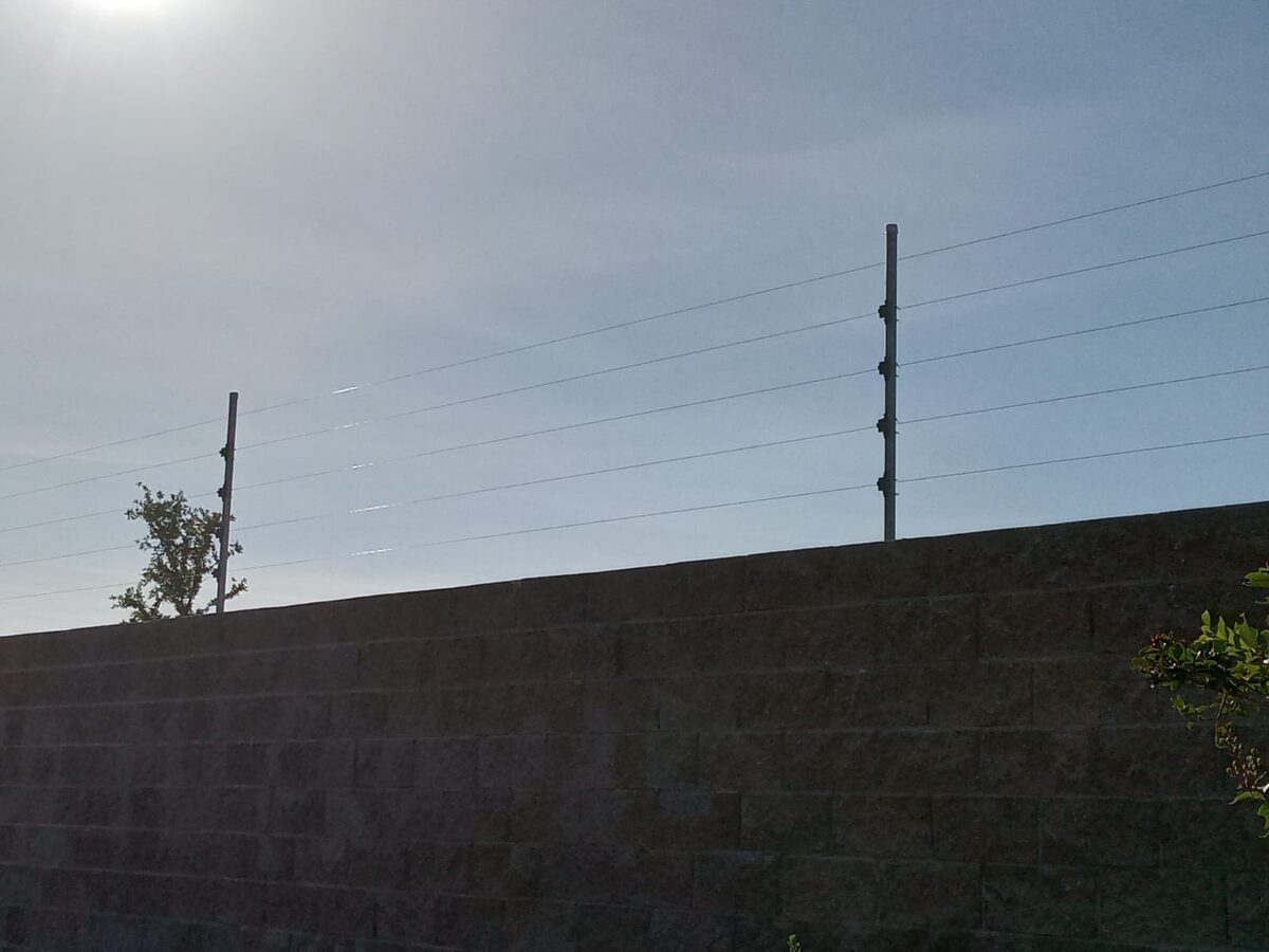 Proyecto de cercado con malla ciclónica realizado por Mallalam en Chihuahua